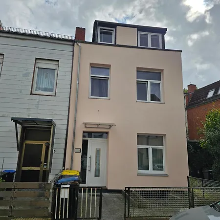 شقة Monteurwohnung Wifi, Kueche, Einzelbetten بريمين