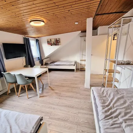 شقة Monteurwohnung Wifi, Kueche, Einzelbetten بريمين