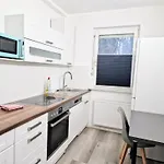 Monteurwohnung Wifi, Kueche, Einzelbetten 브레멘