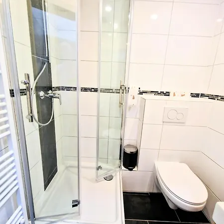 Apartment Monteurwohnung Wifi, Kueche, Einzelbetten
