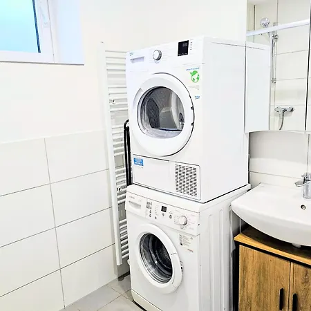 Monteurwohnung Wifi, Kueche, Einzelbetten Appartamento Brema