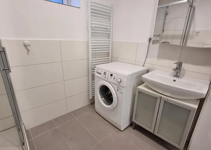 Monteurwohnung Wifi, Kueche, Einzelbetten Brême